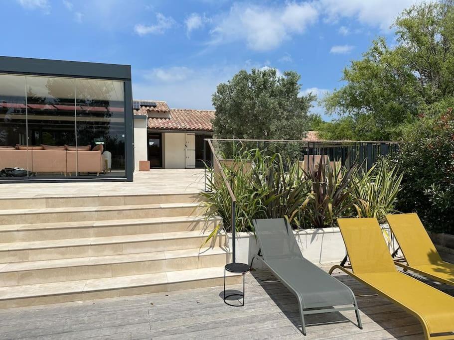 Villa Des Jacinthes Tarascon Exterior photo